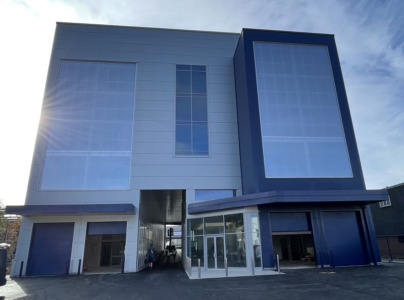 Vanguard Self Storage, Staples Corner